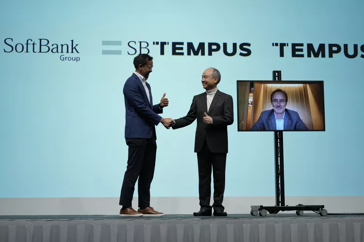 Pelosi and Tempus AI surge